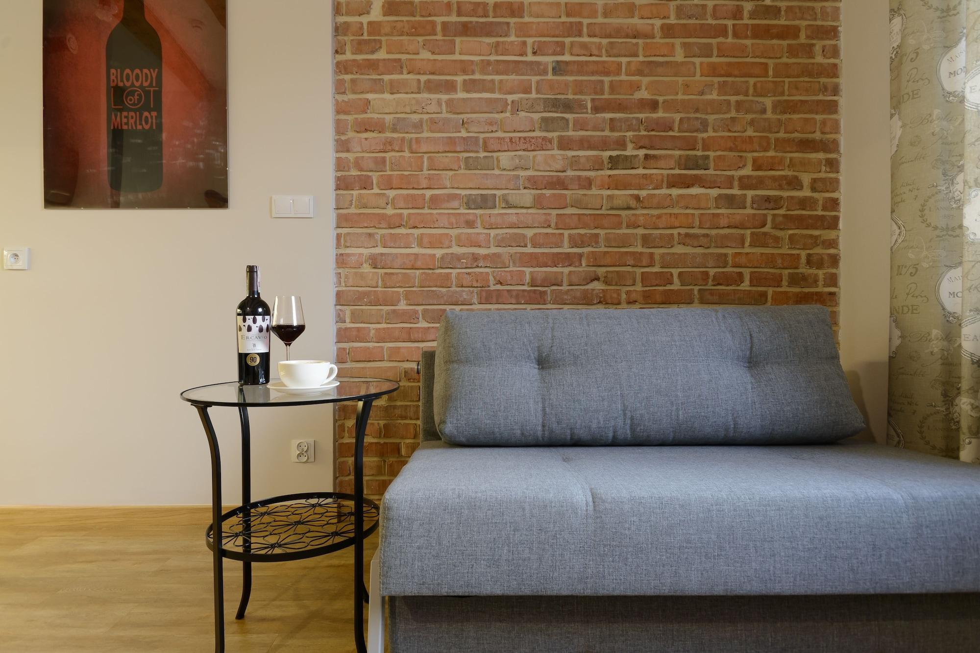 Wine Apartments Краков Экстерьер фото