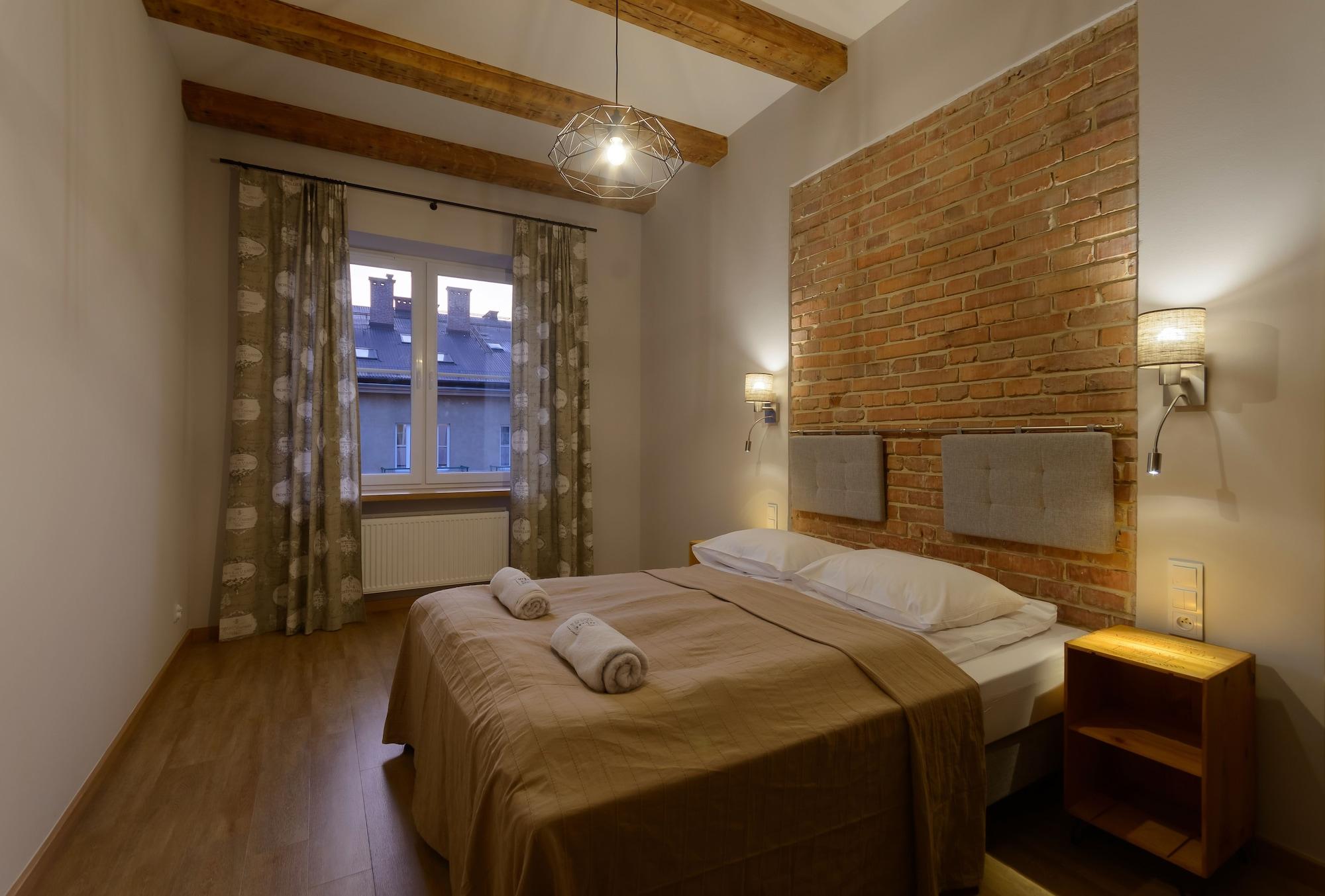 Wine Apartments Краков Экстерьер фото